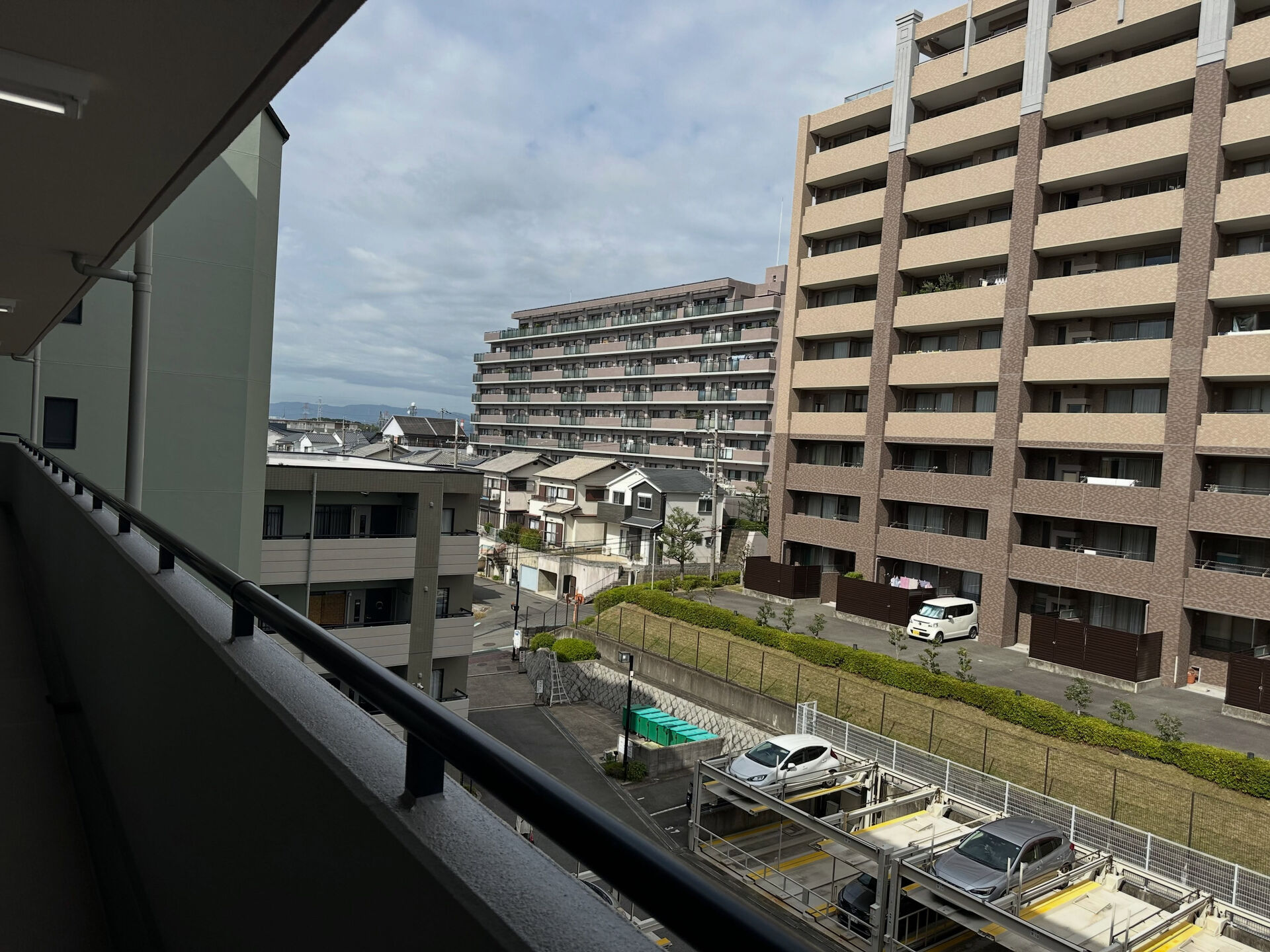 予報に反して今日は晴れ🌞配達日和です！今日は藤阪や長尾駅周辺